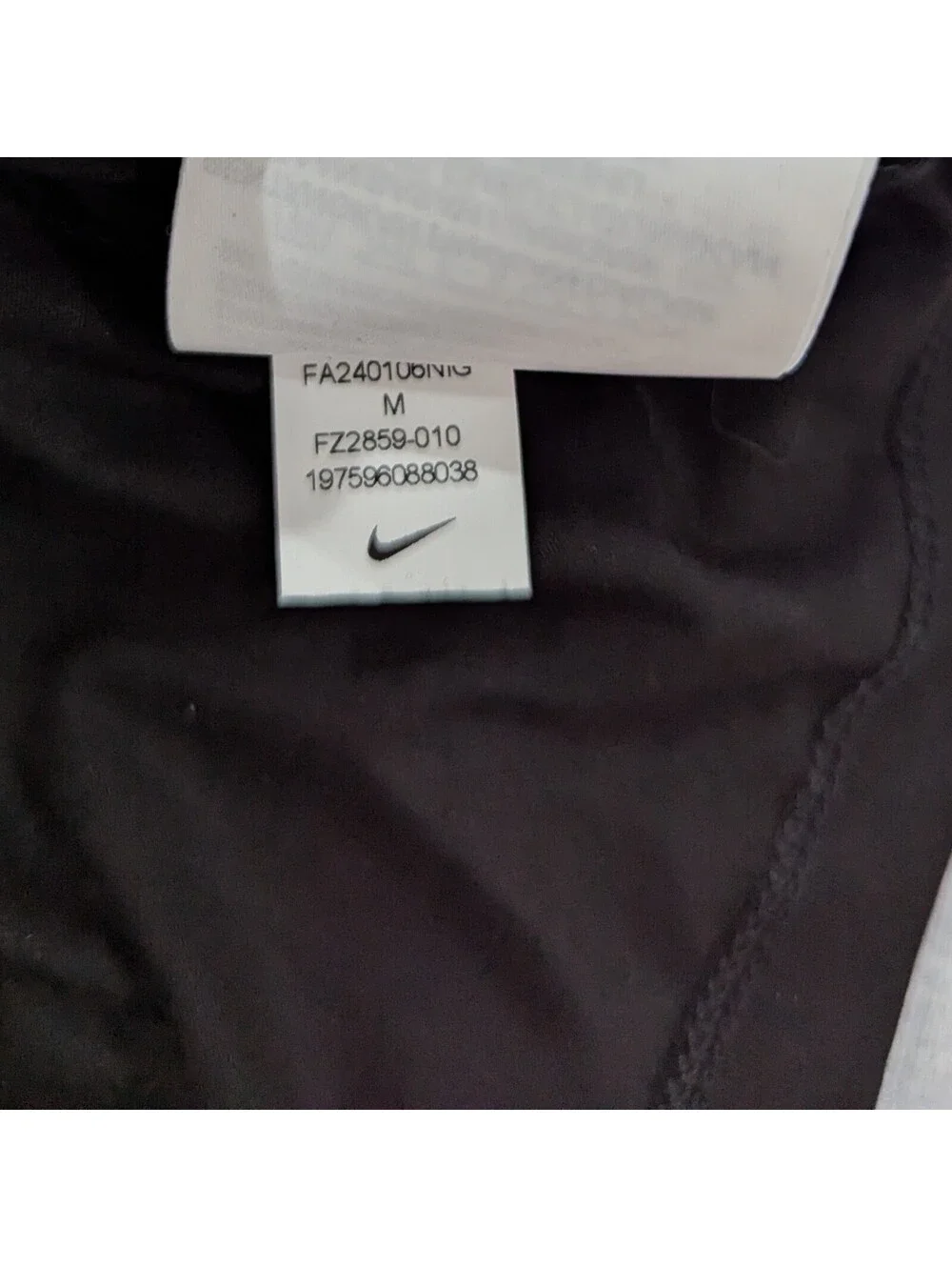 Nike Sportswear Chill Knit Women's Crop Long Sleeve Tee Black M NWT FZ2859-010